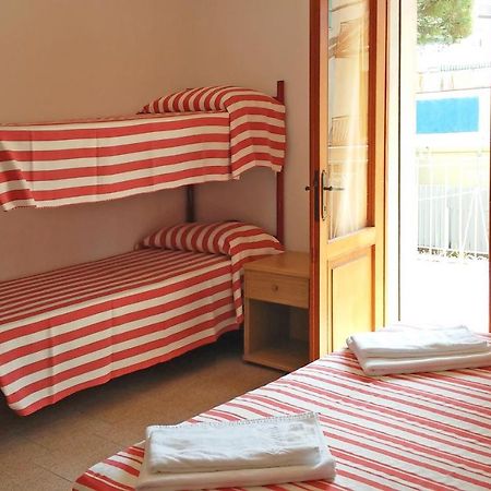 Hotel Saturno Лидо ди Йезоло Екстериор снимка