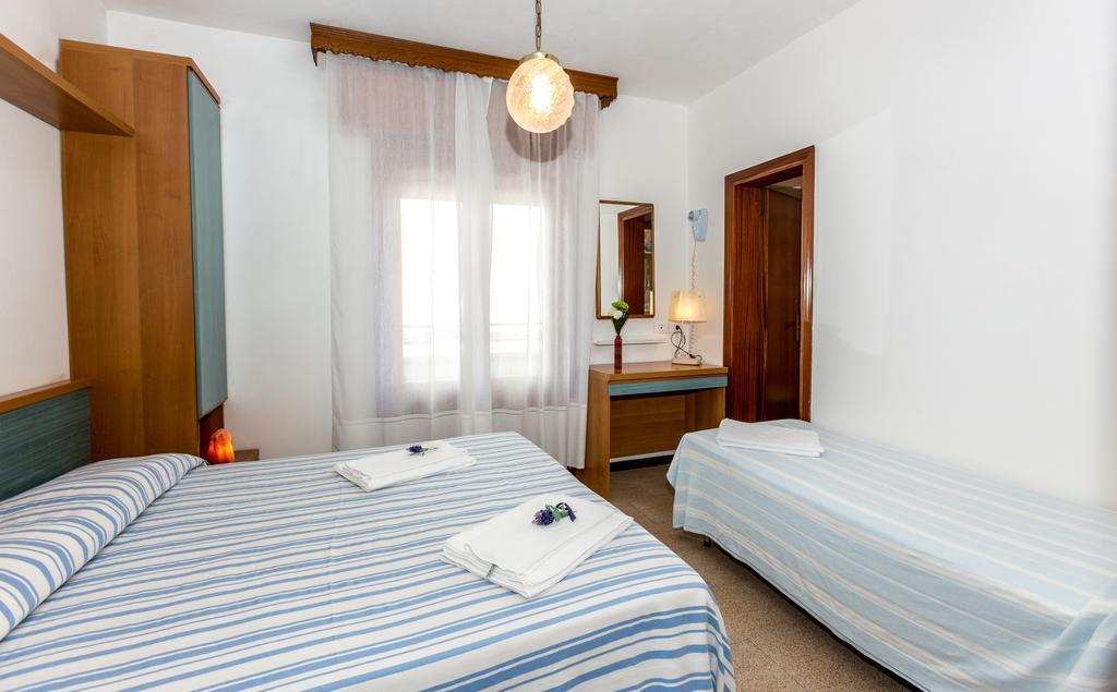 Hotel Saturno Лидо ди Йезоло Екстериор снимка