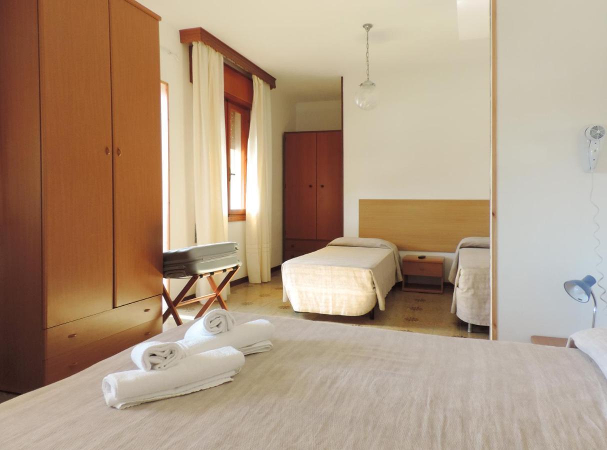 Hotel Saturno Лидо ди Йезоло Екстериор снимка