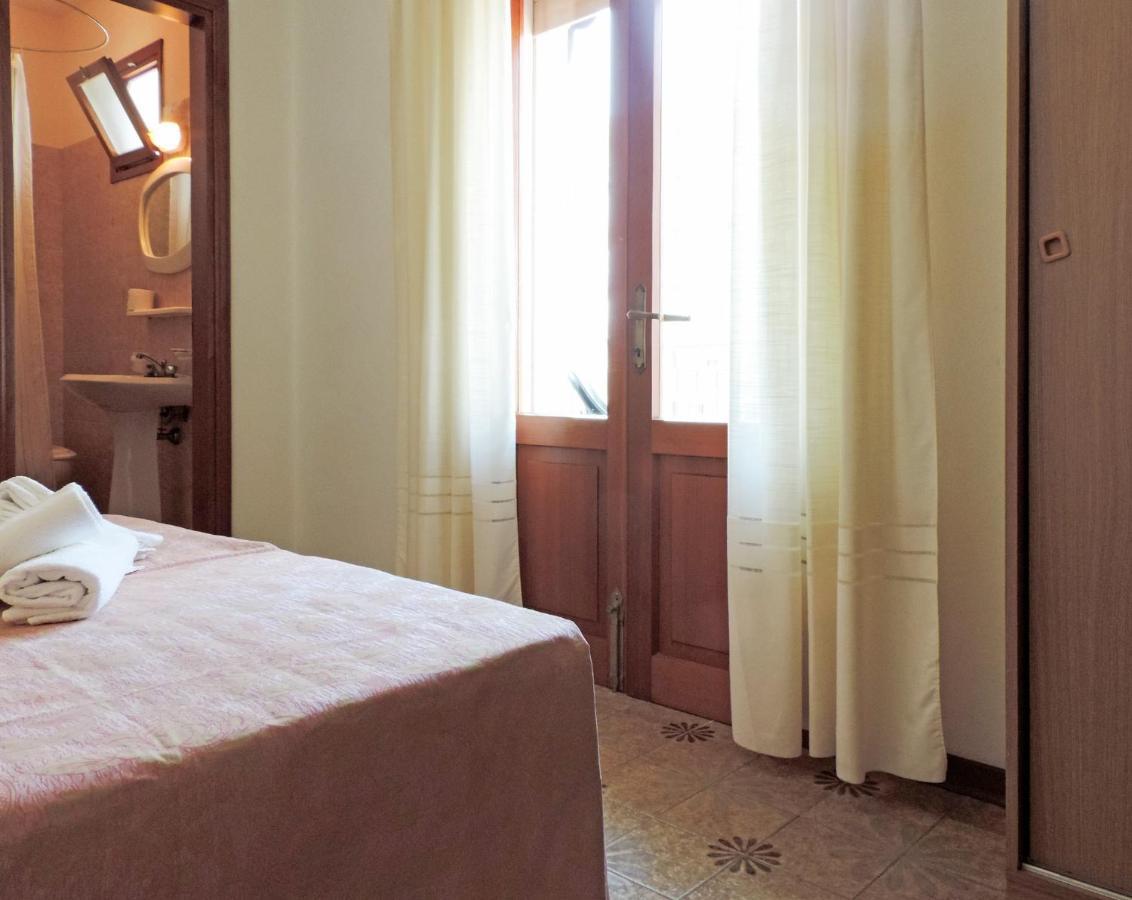 Hotel Saturno Лидо ди Йезоло Екстериор снимка