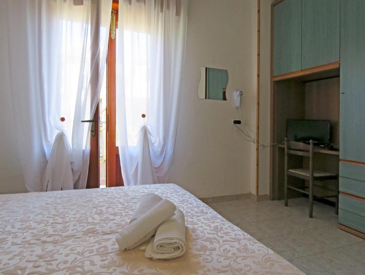 Hotel Saturno Лидо ди Йезоло Екстериор снимка