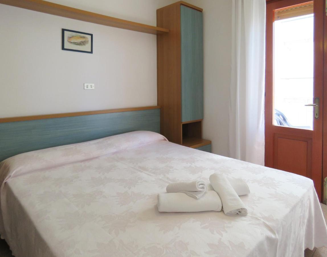 Hotel Saturno Лидо ди Йезоло Екстериор снимка
